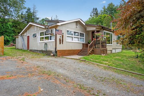 6 Shirley Rd, Mountain Dale, NY, 12763-5228 | Card Image