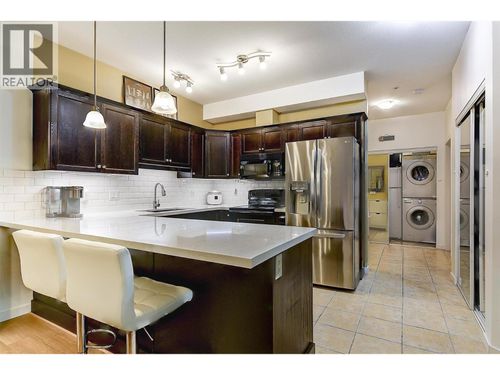 211-250 Hollywood Rd S, Kelowna, BC, V1X3S9 | Card Image