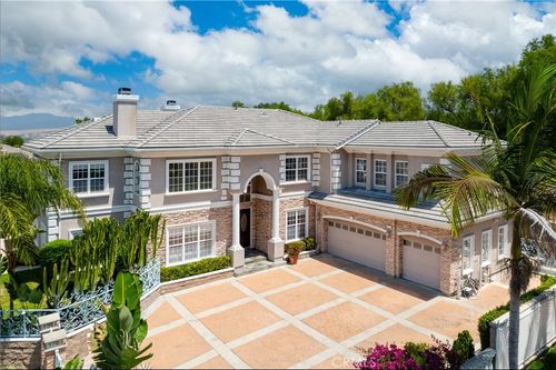 2122 Meteora Way, Rowland Heights, CA, 91748-5036 | Card Image