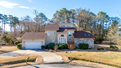 312 Eastchester Dr, Morehead City, NC, 28557-9698 | Card Image