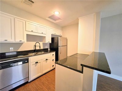 4 - 1405 Speight Avenue, Condo with 2 bedrooms, 2 bathrooms and 2 parking in Waco TX | Image 3