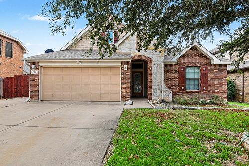 709 Ridgewater Trl, Fort Worth, TX, 76131-3212 | Card Image