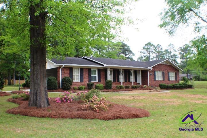 Brookwood Dr, Dublin, GA 31021