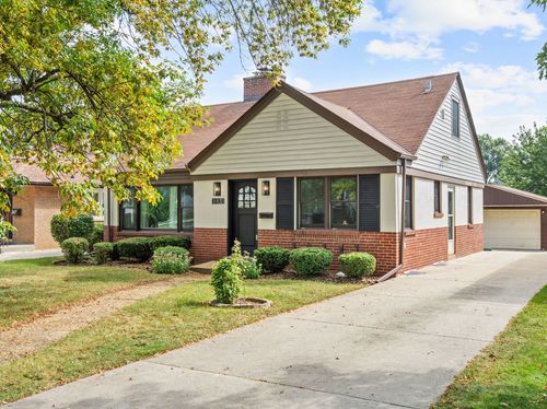 361 Bryant Ave, Glen Ellyn, IL, 60137-5231 | Card Image