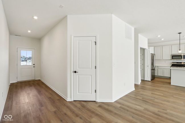 7098 Sterling Way, House other with 3 bedrooms, 2 bathrooms and null parking in Brownsburg IN | Image 14