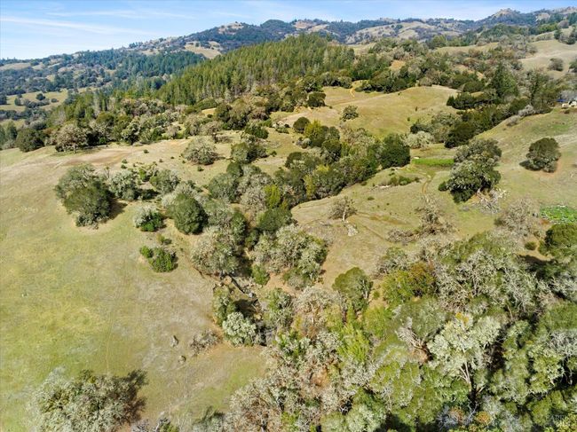 25400 Hulbert Rd, House other with 2 bedrooms, 2 bathrooms and 5 parking in Yorkville CA | Image 8