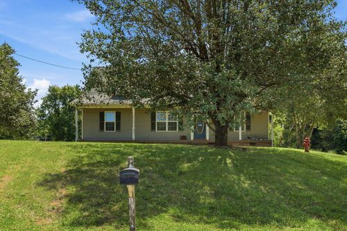 3922 Honeysuckle Way, Chapel Hill, TN, 37034 | Card Image