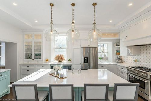 15 Liverpool St, Guelph, ON, N1H2K8 | Card Image