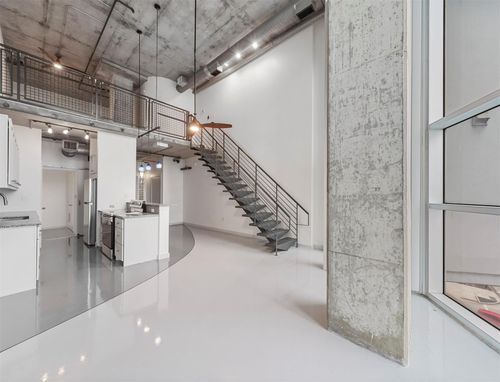 apt-5436-2000 Bagby St, Houston, TX, 77002-8590 | Card Image