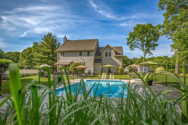 41 Christopher Dr, House other with 4 bedrooms, 3 bathrooms and 4 parking in Westfield MA | Image 34