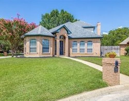 5108 Foxhaven Ct, Arlington, TX, 76017-3341 | Card Image