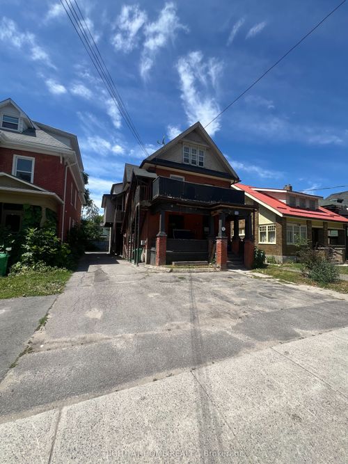 541 Aylmer St N, Peterborough, ON, K9H3W6 | Card Image