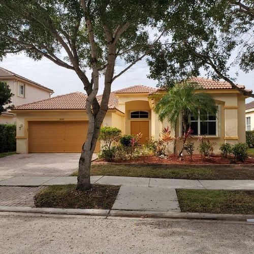 1002 Lavender Cir, Weston, FL, 33327-2436 | Card Image