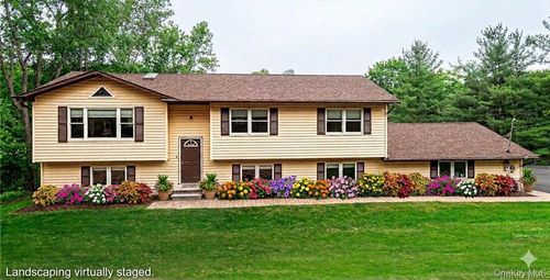 26 Waterbury Rd, Warwick, NY, 10990-2434 | Card Image