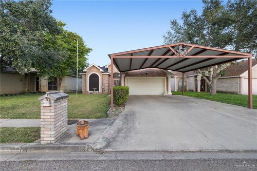 1409 La Ciniega Dr, Weslaco, TX, 78596-7426 | Card Image