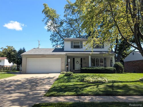 45860 Keding St, Utica, MI, 48317-6020 | Card Image