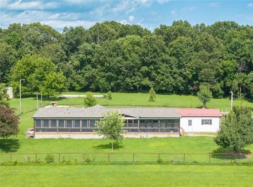 17905 Raven Rd, Granby, MO, 64844-7279 | Card Image