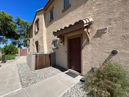 2910 E Dunbar Dr, Phoenix, AZ, 85042-6076 | Card Image