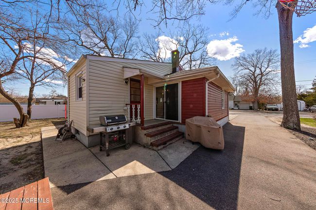 412 Prospect Ave, House other with 3 bedrooms, 2 bathrooms and null parking in Pine Beach NJ | Image 41