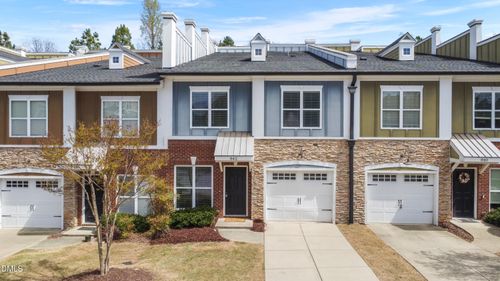 842 Queen City Cres, Apex, NC, 27523-7527 | Card Image