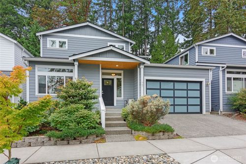 747 Fords Ct Nw, Bainbridge Island, WA, 98110-5326 | Card Image