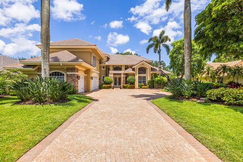 16 Glencairn Rd, Palm Beach Gardens, FL, 33418-6840 | Card Image