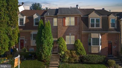 5614 Hogenhill Terrace, Townhouse with 3 bedrooms, 2 bathrooms and null parking in ROCKVILLE MD | Image 1