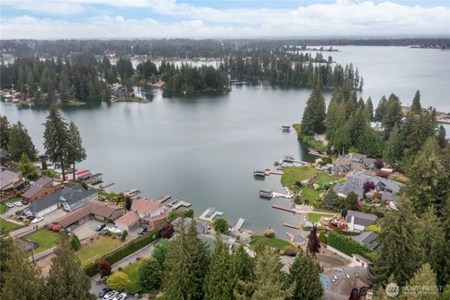 4217 Lakeridge Dr E, Lake Tapps, WA, 98391-6704 | Card Image