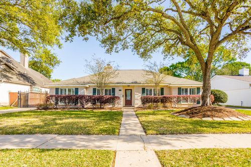 6134 Wigton Dr, Houston, TX, 77096-4638 | Card Image