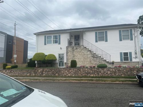 2-02 Fair Lawn Ave, Fair Lawn, NJ, 07410-1223 | Card Image