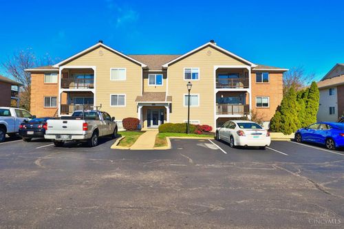 12181 Regency Run Ct, Cincinnati, OH, 45240-1084 | Card Image