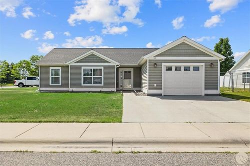 960 Yorkshire Ct W, Billings, MT, 59101-5359 | Card Image