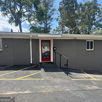 Commercial Lease in Riverdale