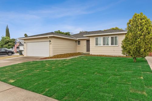 1113 Augusta Way, Roseville, CA, 95661 | Card Image