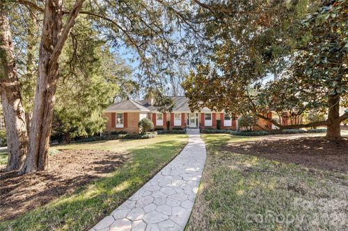 7201 Terrace Dr, Charlotte, NC, 28211-6142 | Card Image