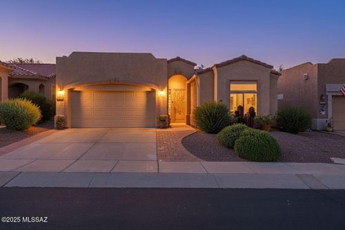 656 W Shadow Wood Street, Green Valley, AZ, 85614 | Card Image