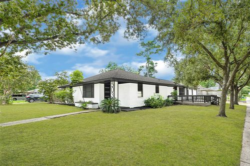 5037 W 43rd St, Houston, TX, 77092-5246 | Card Image