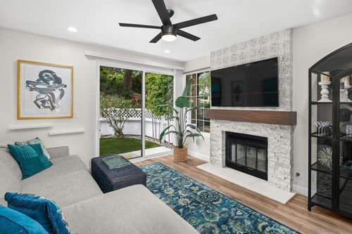 3458 Voyager Cir, San Diego, CA, 92130-1851 | Card Image