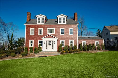 2nd-floor-68 Nassau Rd, Huntington, NY, 11743-3526 | Card Image