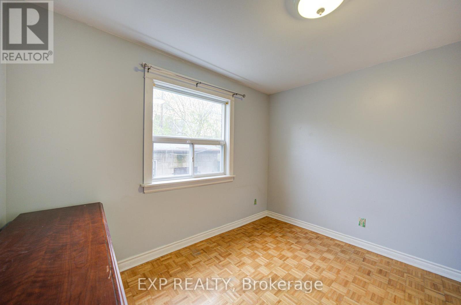 Residential Income in Toronto (Dovercourt-Wallace Emerson-Junction) 5