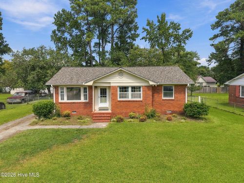 203 Mercer Rd, Jacksonville, NC, 28546-6611 | Card Image