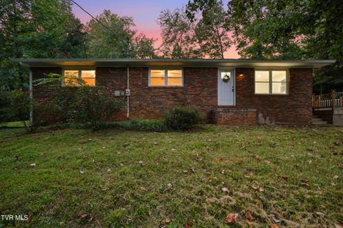 181 Smith Avenue, Elizabethton, TN, 37643 | Card Image