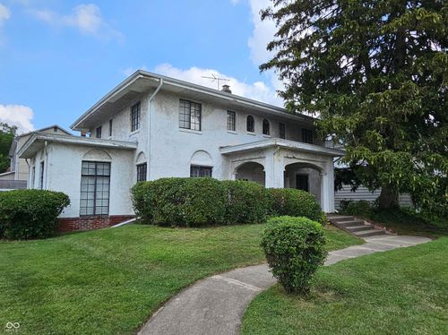302 E Main St, Greenfield, IN, 46140-2321 | Card Image