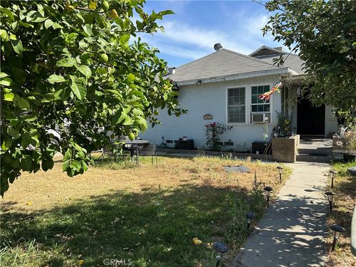 3432 Russell, Riverside, CA, 92501 | Card Image