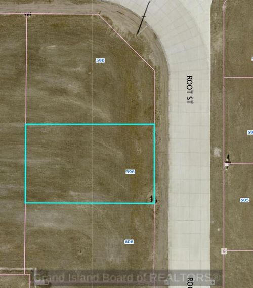 596 Root St, Grand Island, NE, 68801-7405 | Card Image