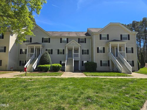 117 Kingsbury Dr, Chapel Hill, NC, 27514-1570 | Card Image