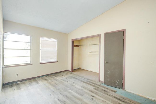 2726 Shady Creek Ln, House other with 3 bedrooms, 2 bathrooms and null parking in Oyster Creek TX | Image 22