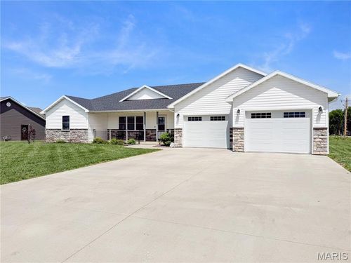 106 Janet Trl, Palmyra, MO, 63461-1852 | Card Image