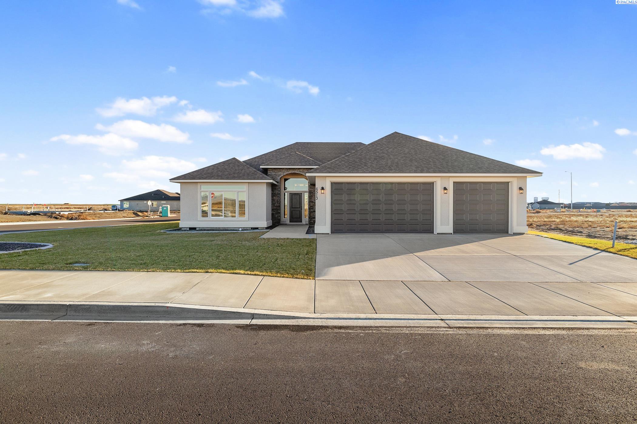 Road 90 , Pasco, WA 99301