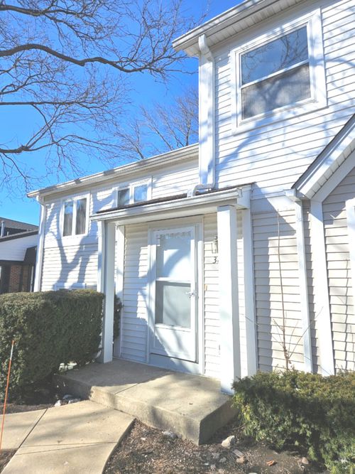 360 Inverrary Ln, Deerfield, IL, 60015-3603 | Card Image